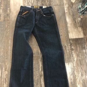 Men’s ARIAT M5 slim straight jeans size 28/34 NWT